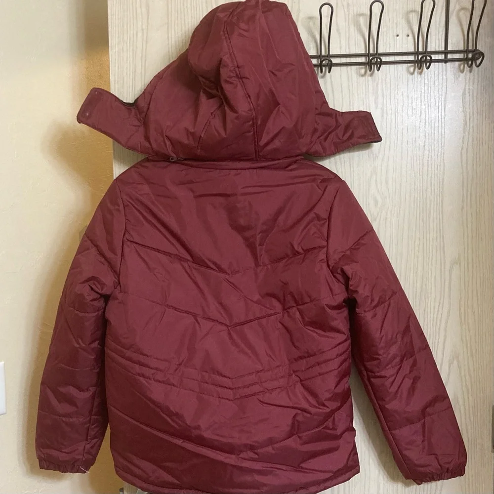 WHALES TAIL red puffer jacket size medium for kids